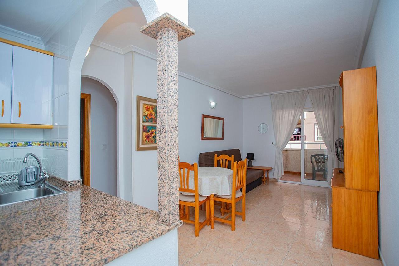 096 Pleasant Place Luis - Alicante Holiday Torrevieja Zewnętrze zdjęcie