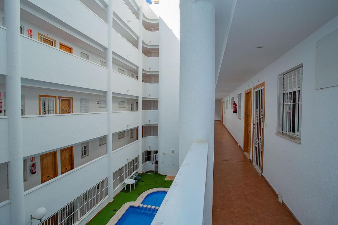096 Pleasant Place Luis - Alicante Holiday Torrevieja Zewnętrze zdjęcie